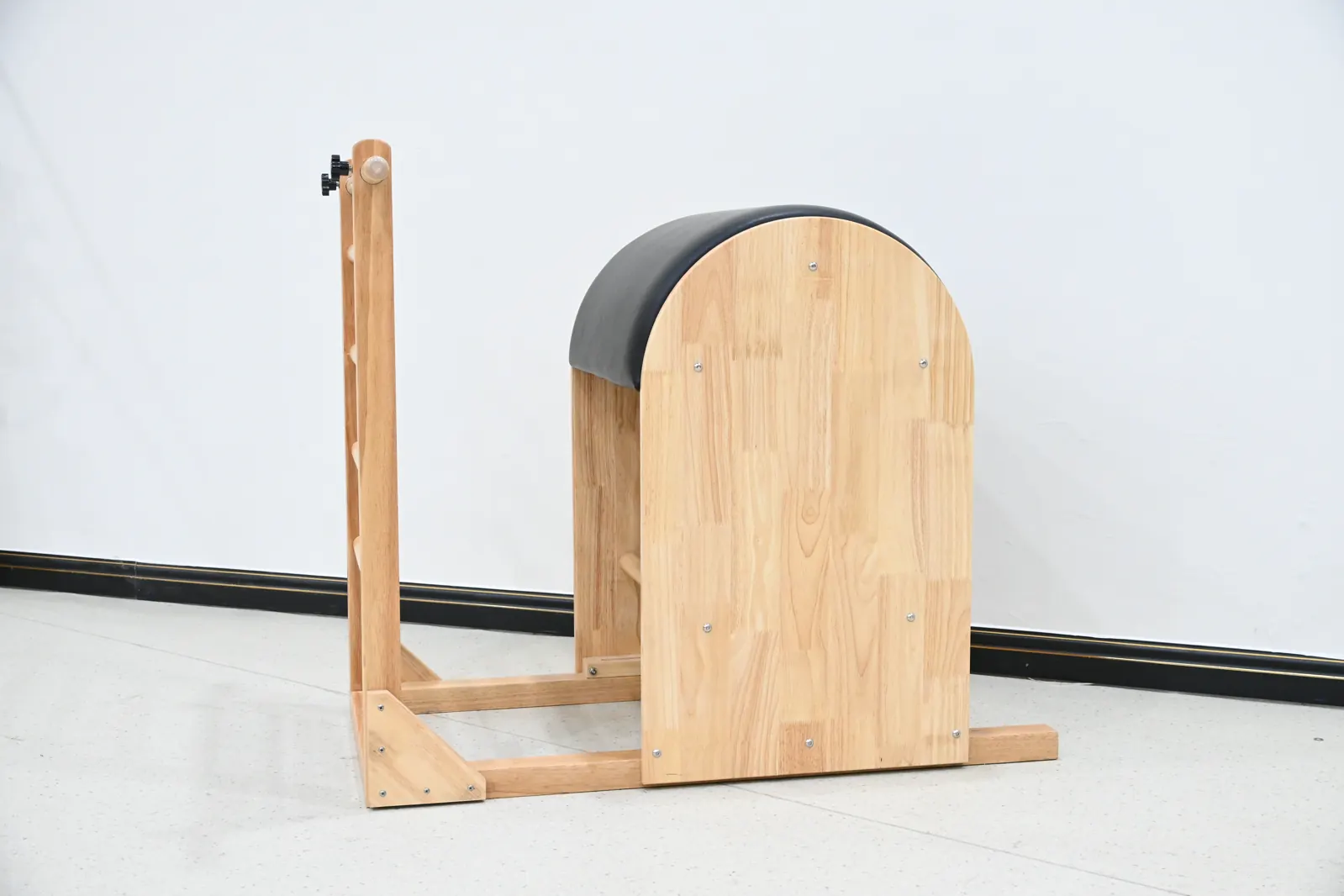 Barril escalera de Pilates con base de madera